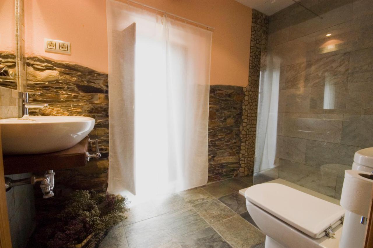 La Searila Guest House Seares Екстериор снимка