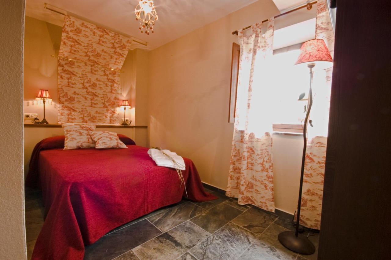 La Searila Guest House Seares Екстериор снимка