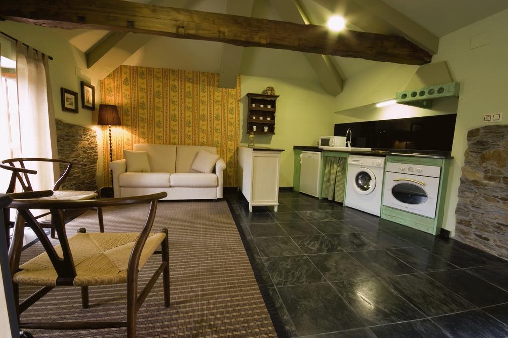 La Searila Guest House Seares Стая снимка