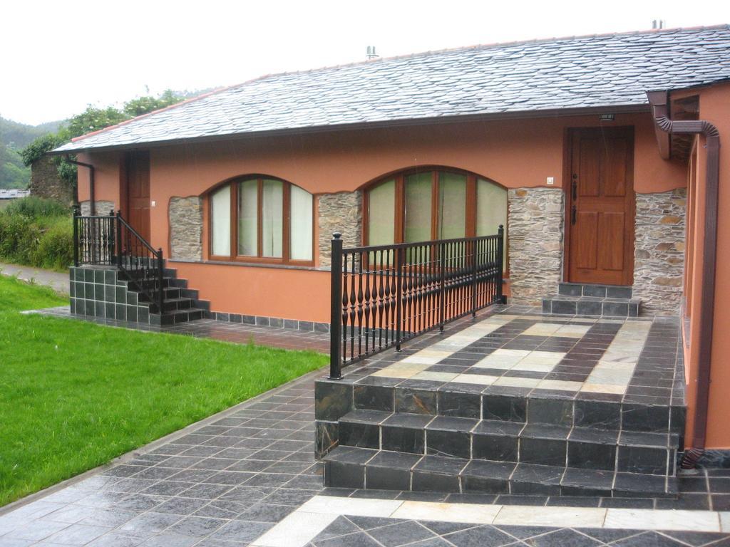La Searila Guest House Seares Стая снимка