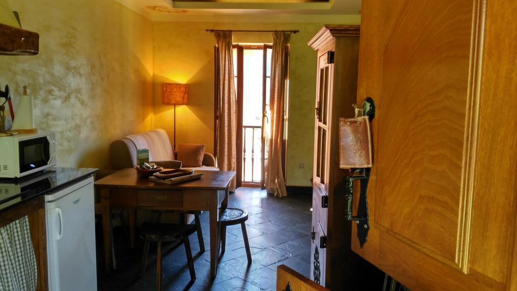 La Searila Guest House Seares Екстериор снимка