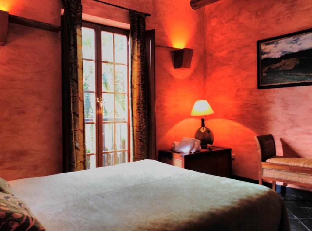 La Searila Guest House Seares Екстериор снимка