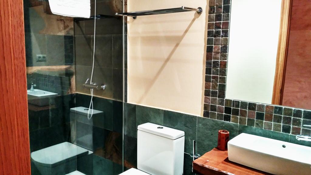 La Searila Guest House Seares Екстериор снимка